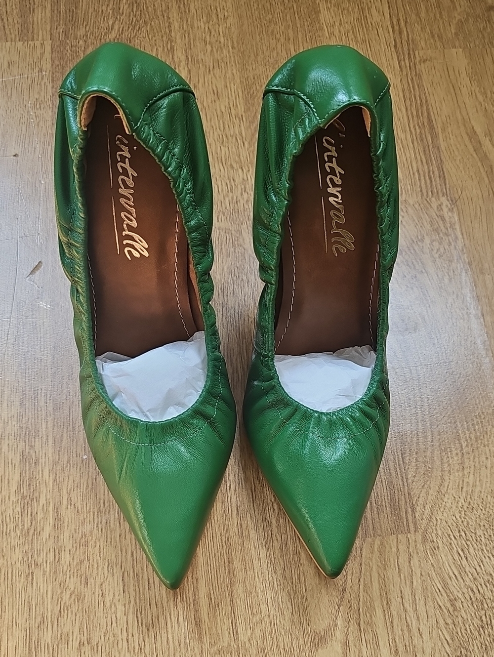 L'intervalle Green Pointed-Toe Leather Ballet Flats